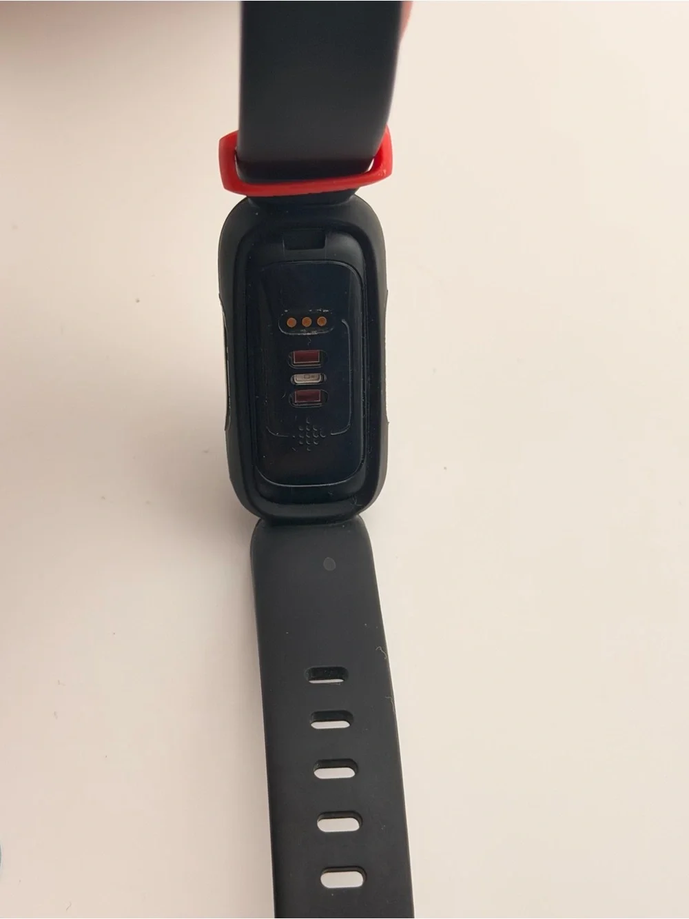 Fitbit Ace 3, Black/Red, Kids Smartwatch, Fitness‎ Tracker, Tested